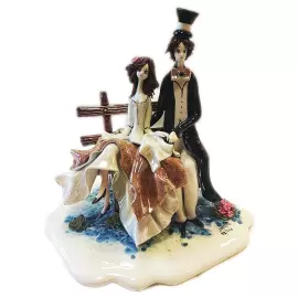 Статуэтка из фарфора "Пара на пляже" Zampiva